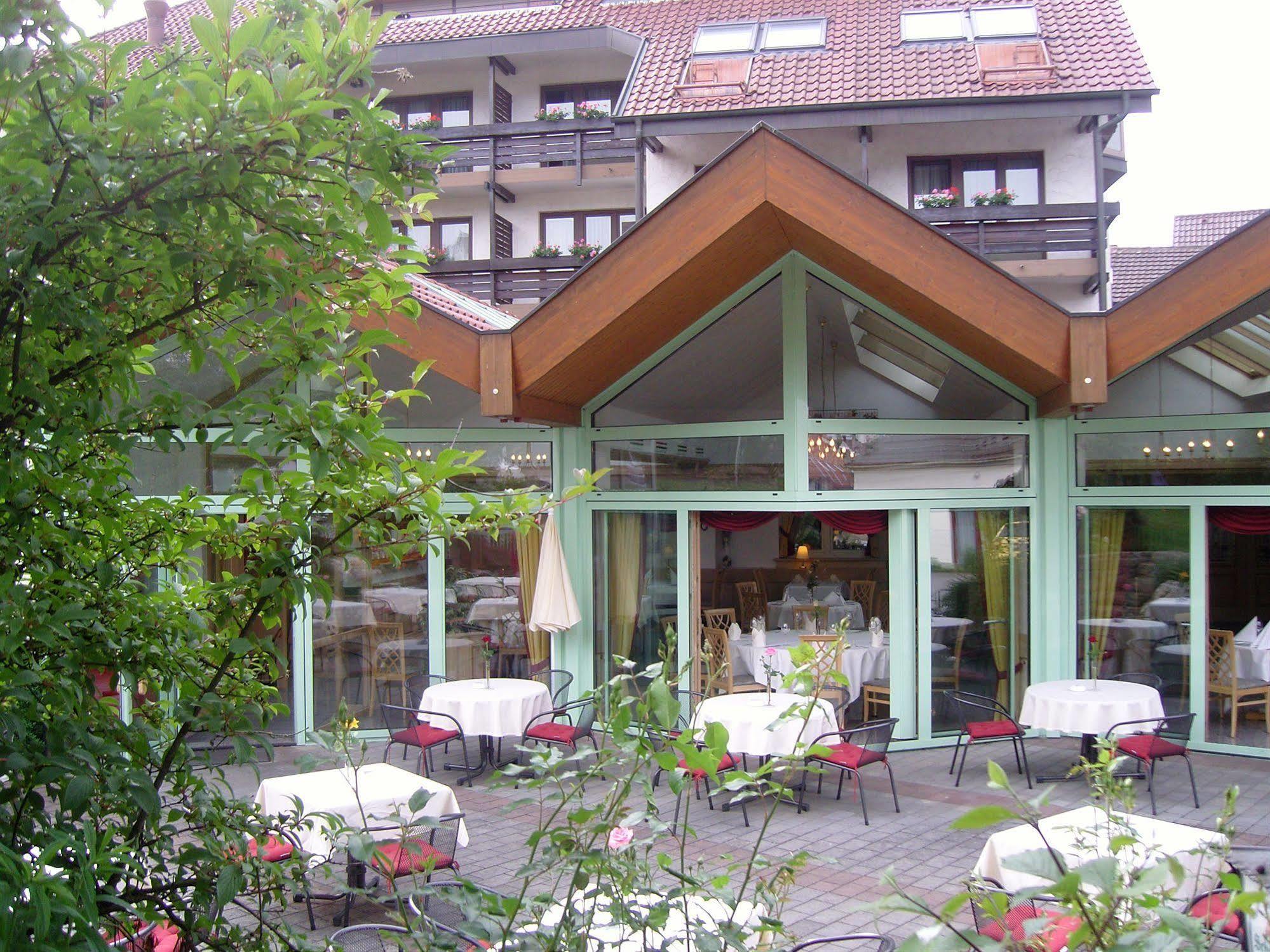 Hotel Lamm Ostfildern Exterior photo