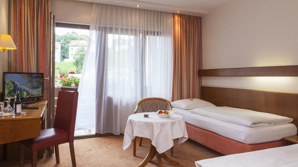 Hotel Lamm Ostfildern Exterior photo